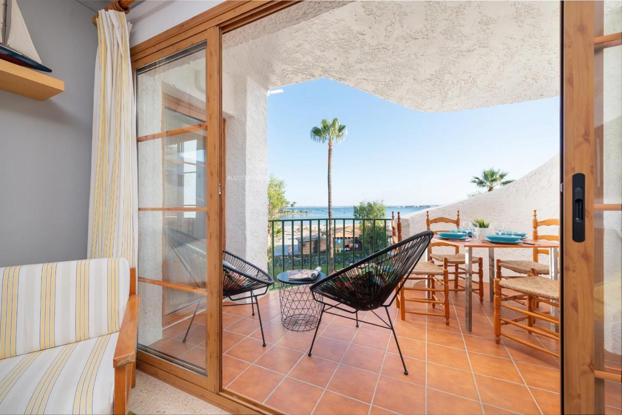 Apartment mit Meerblick