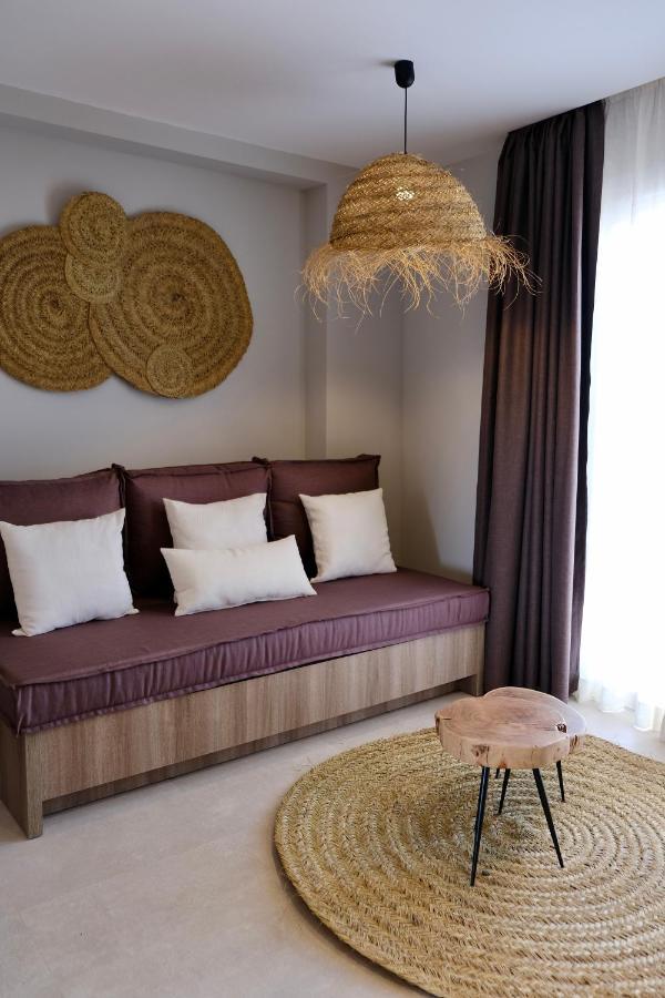 Double Room,1090722756:JPEG