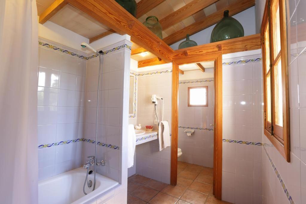 Double Room,1105572411:JPEG