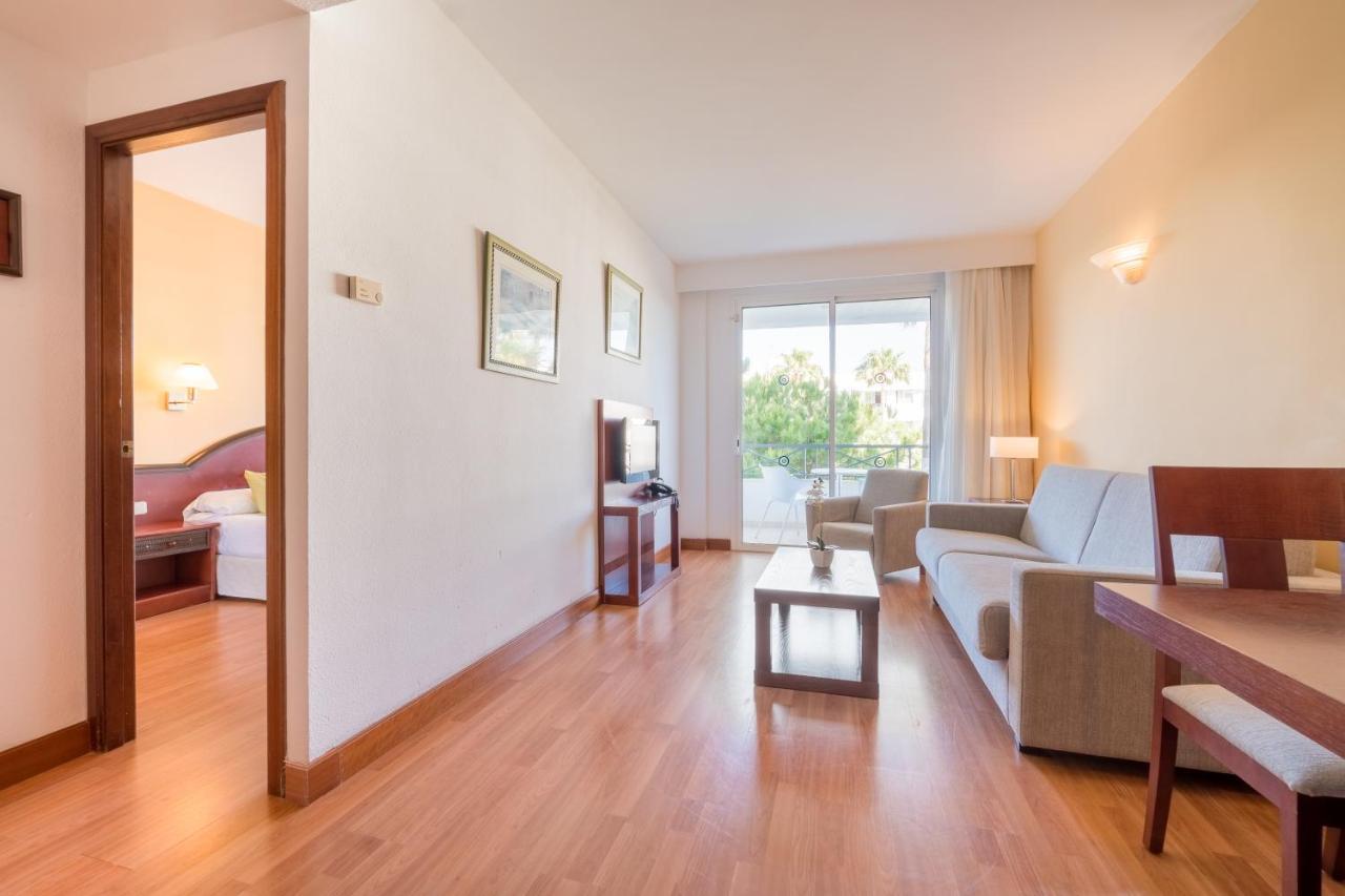 Suite Promotional Balcony