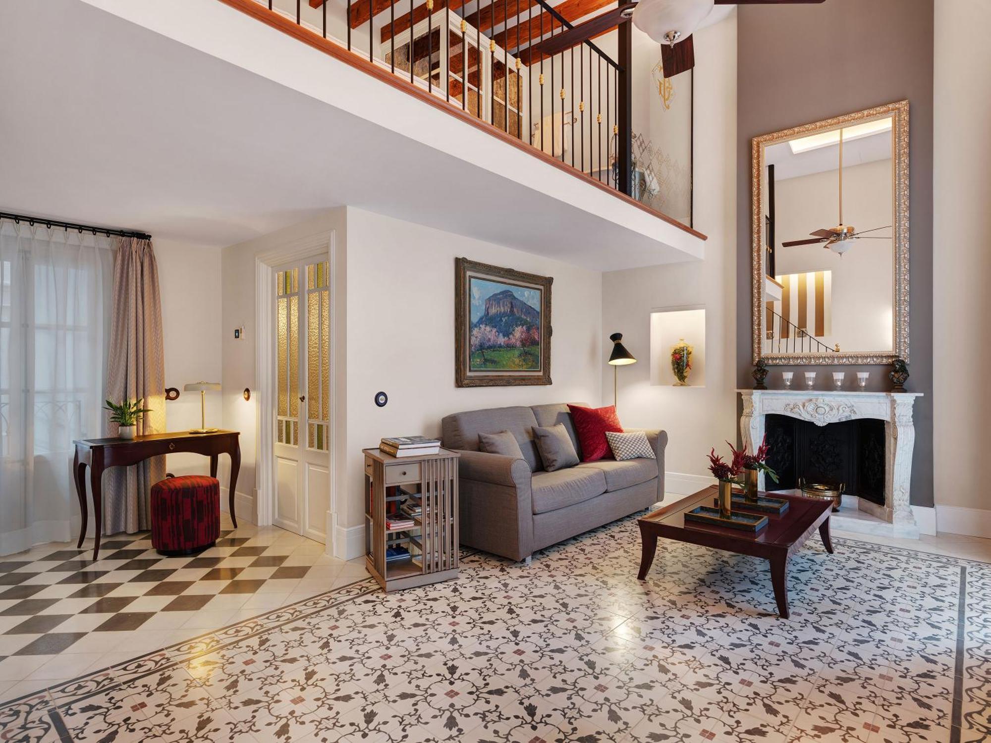 Duplex Suite Spa Access