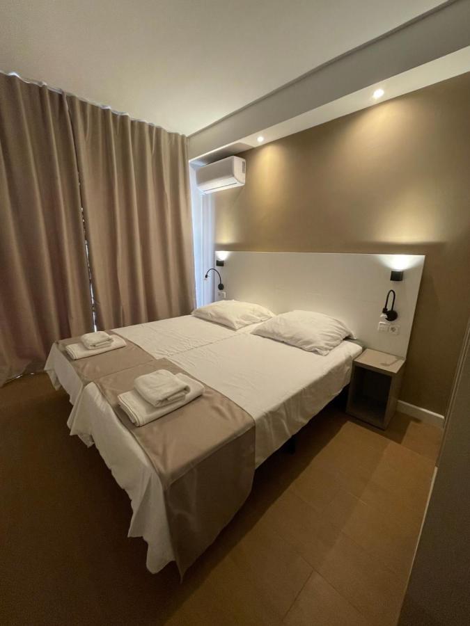 Tweepersoonskamer met 1 of 2 Bedden en Balkon