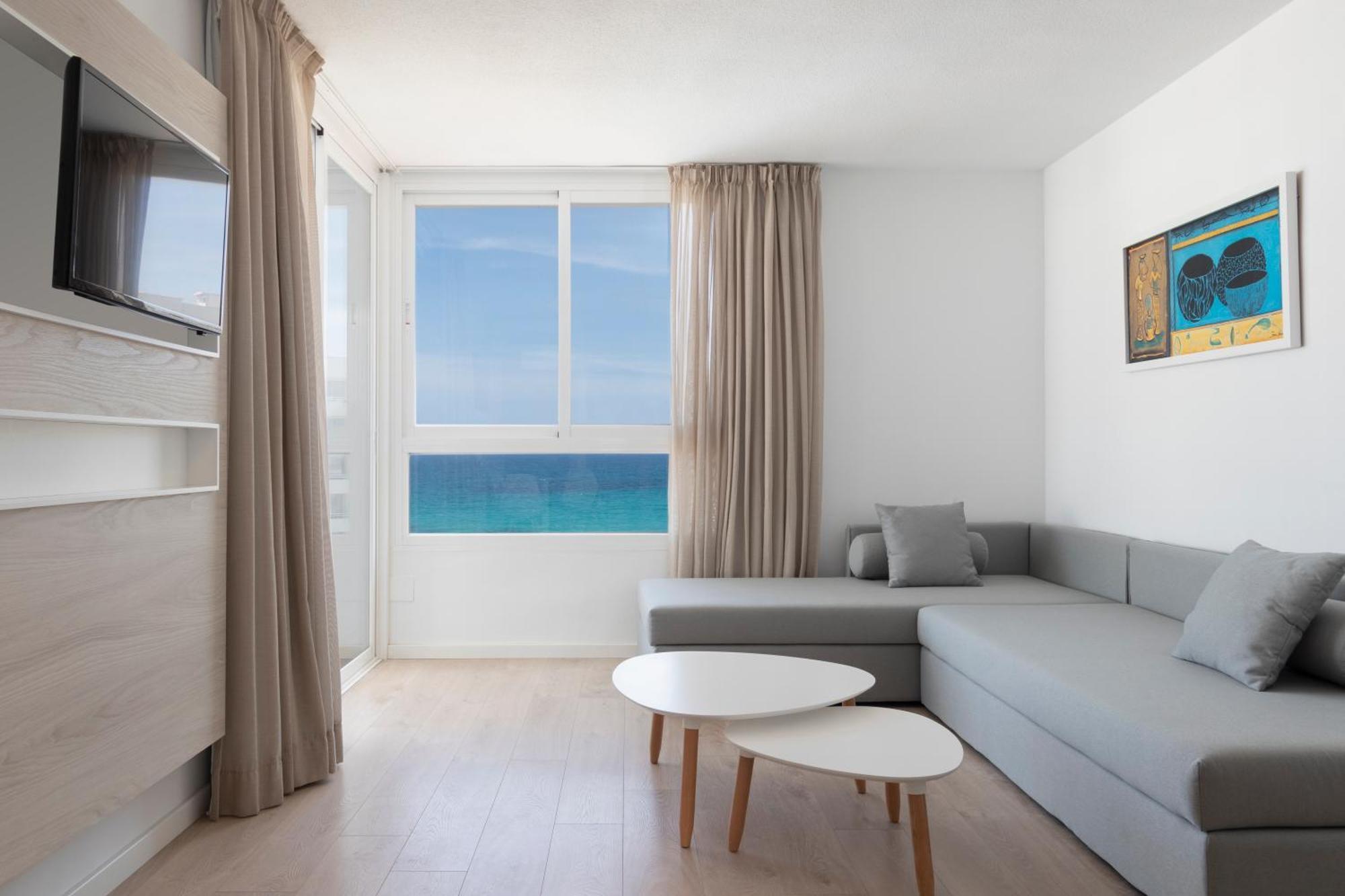 Family Room Sea View