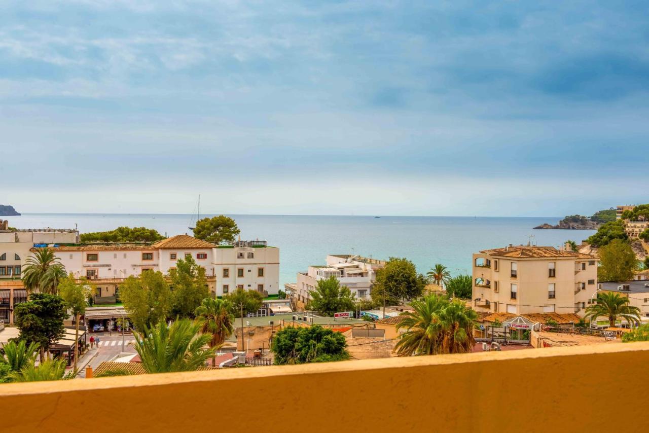 Double Room with Sea View and Balcony
