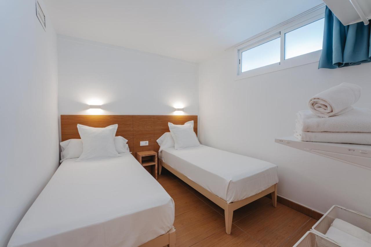 Two-Bedroom Apartment Sea View