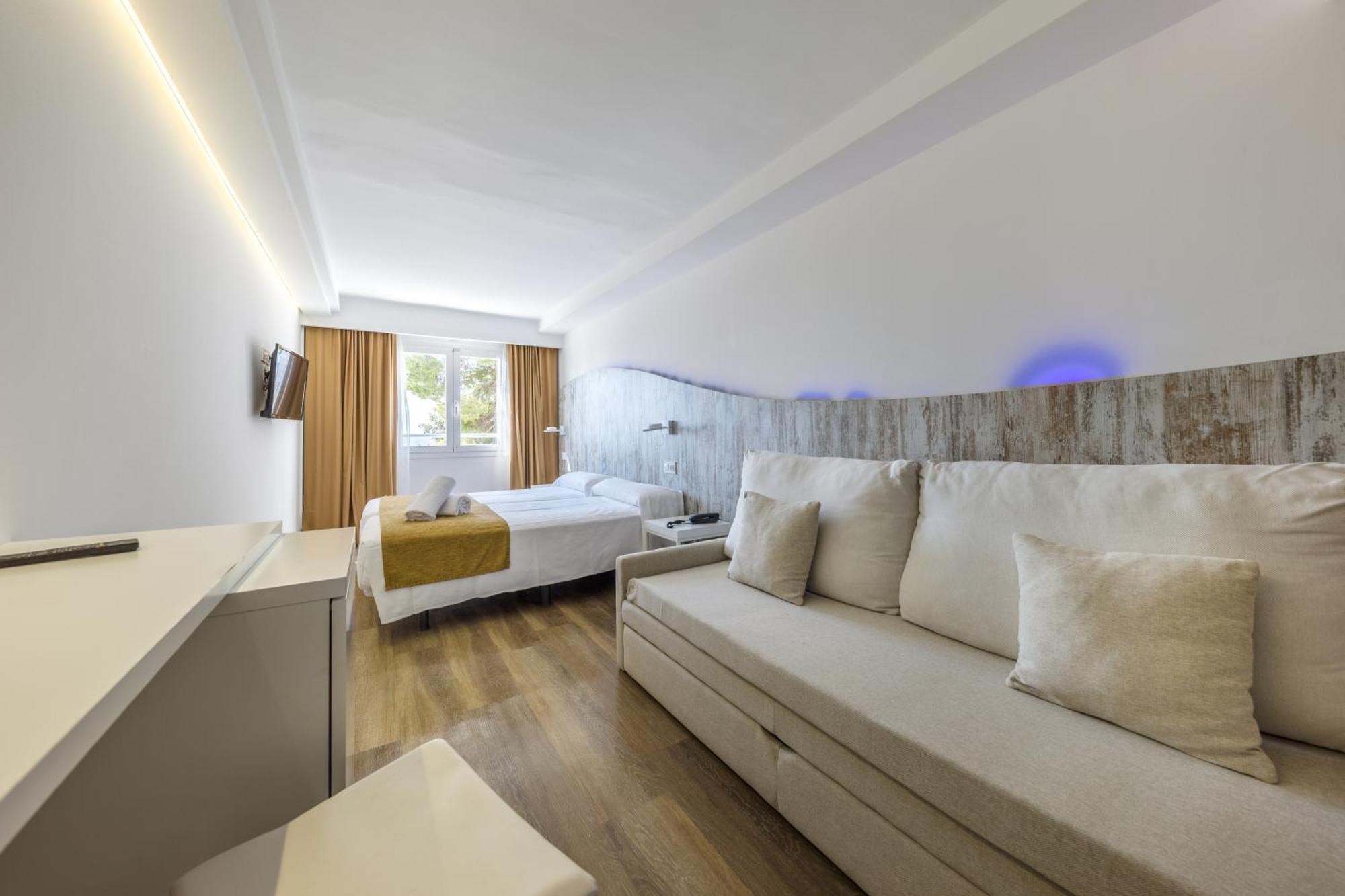 Junior Suite,1306814350:JPEG