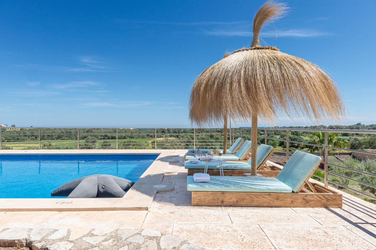 Holiday Home Pool