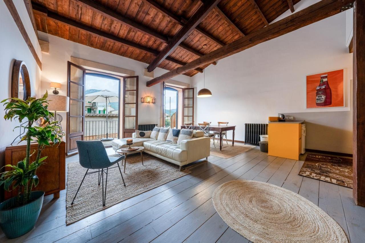 Queen Room with Balcony