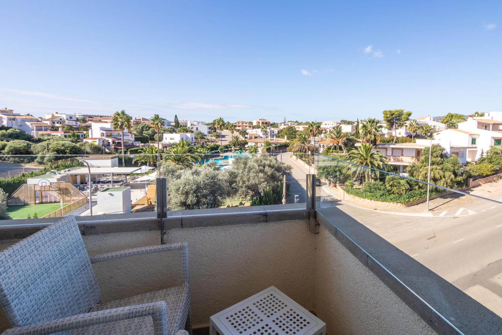 Suite Balcony High Floor