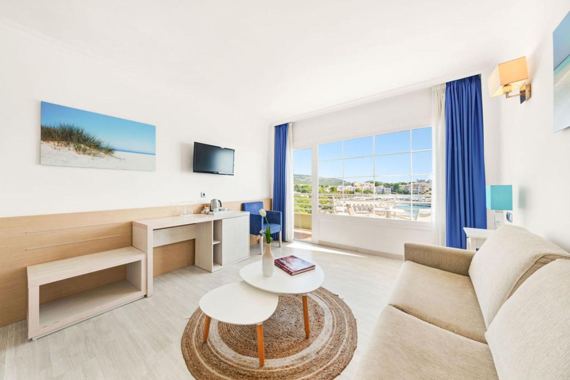 Superior Suite with Sea View