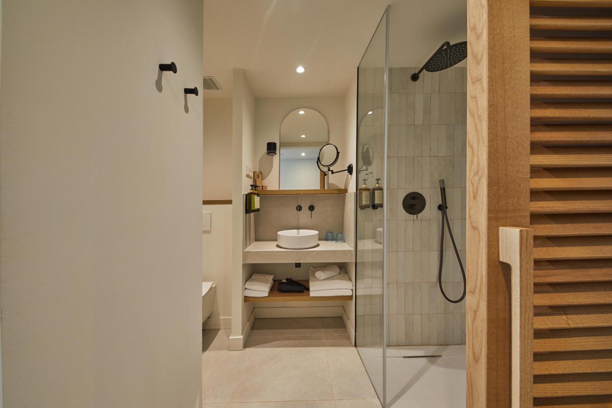 Triple Premium Room with Sea View