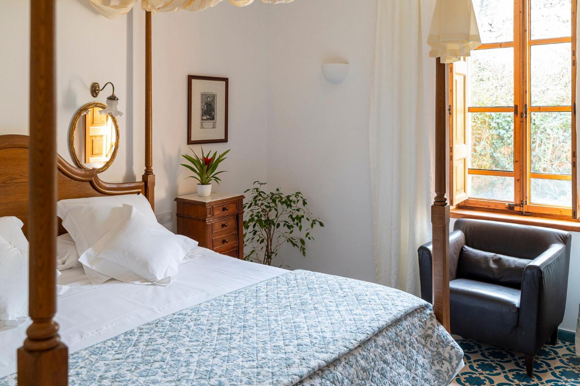 Standard Double Room,1580164626:JPEG