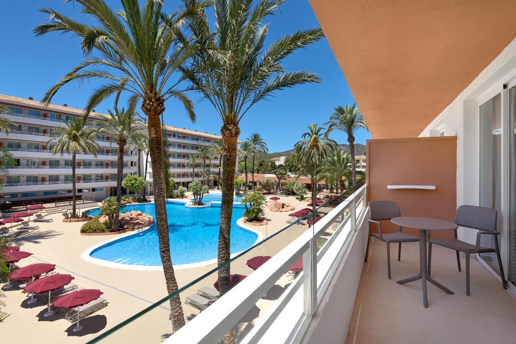 Loft Room with Pool View (2 Adults) with Unlimited Brunch