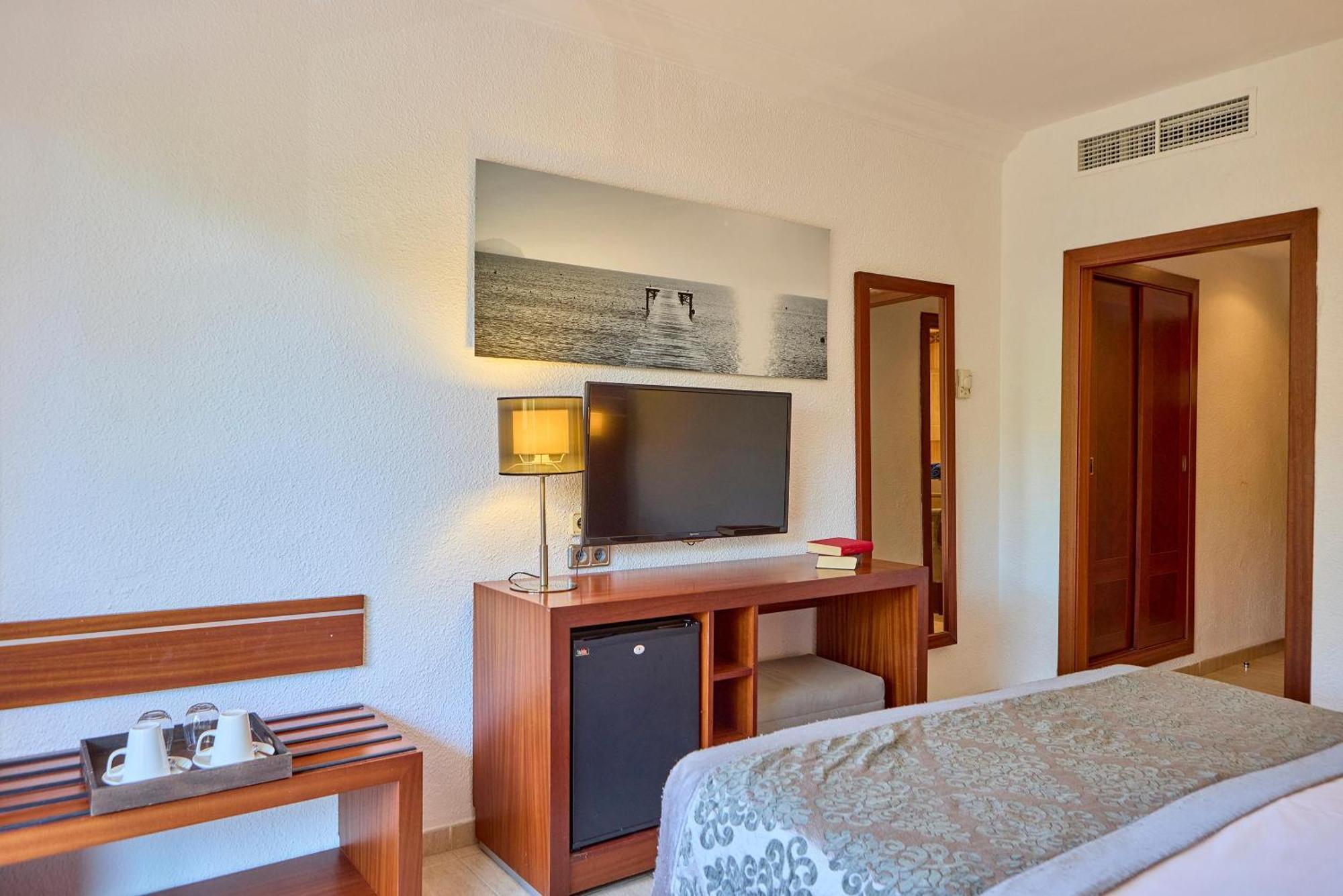 Double Room,1616877168:JPEG