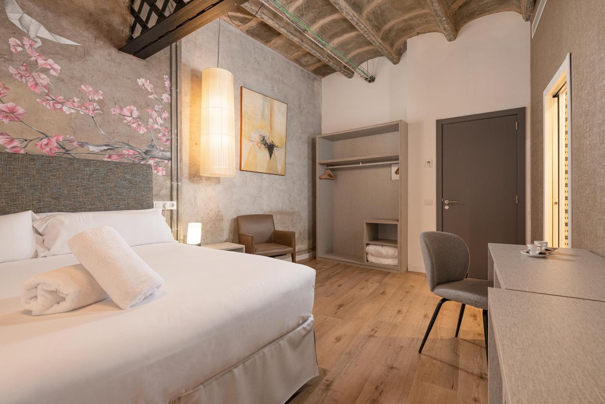 Premium Double or Twin Room,1648898609:JPEG