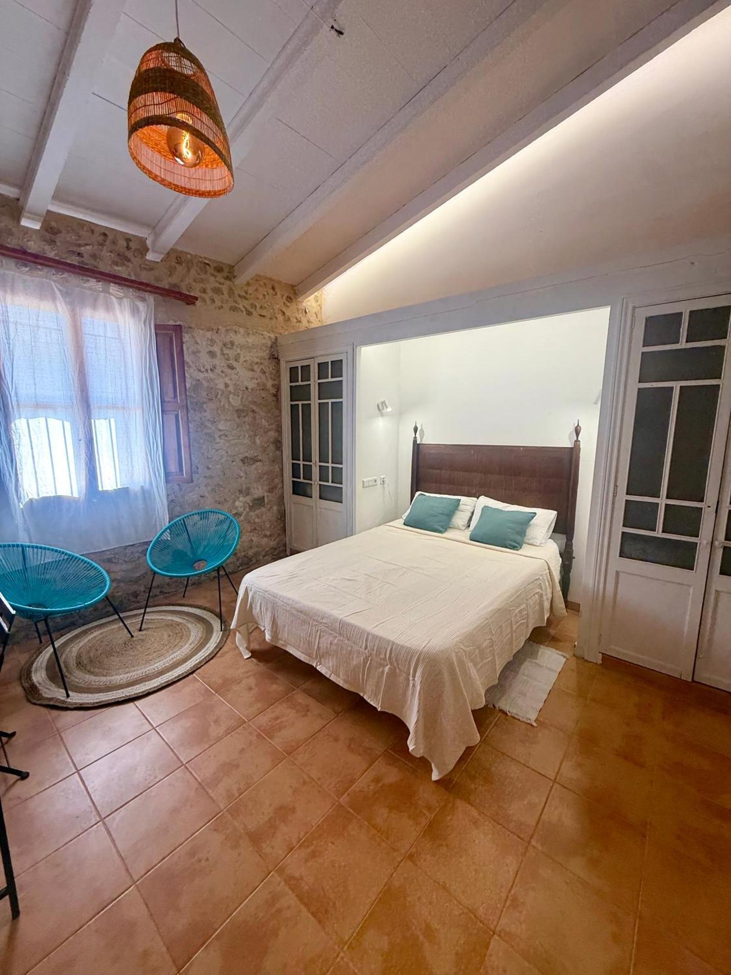 Double Room Air Conditioning