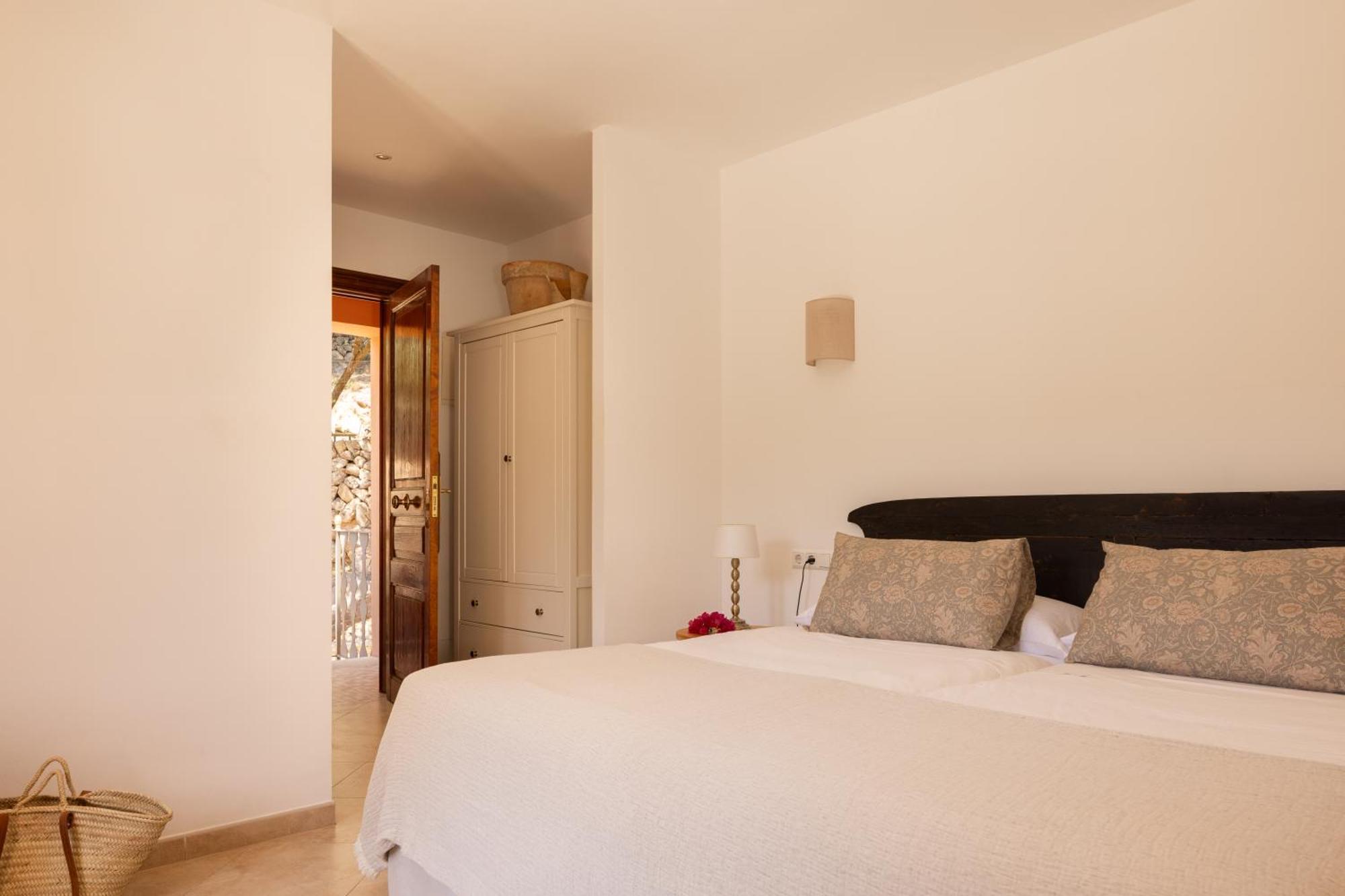 Twin Room with Terrace and Tramuntana View
