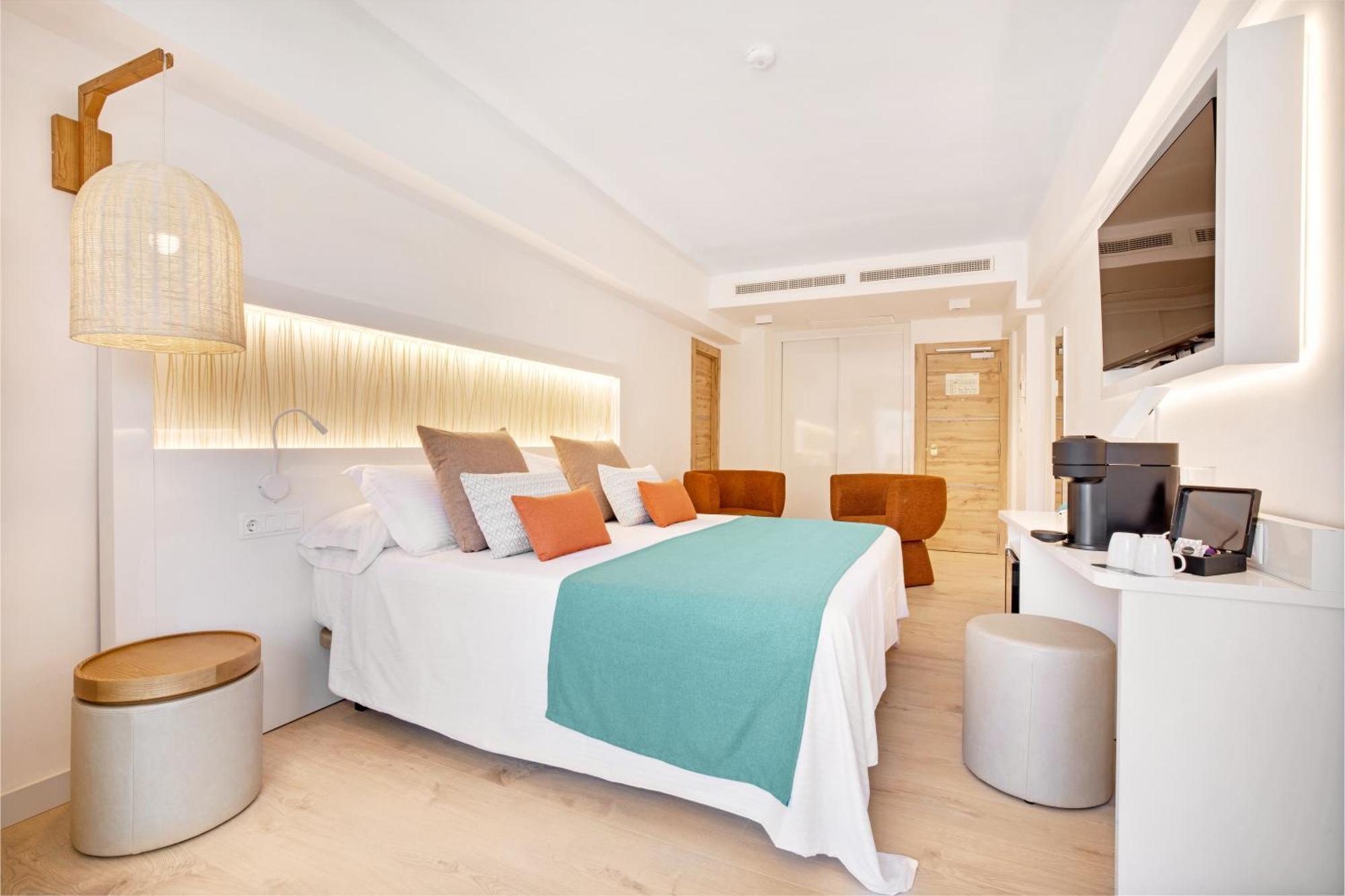 Junior Suite Balcony