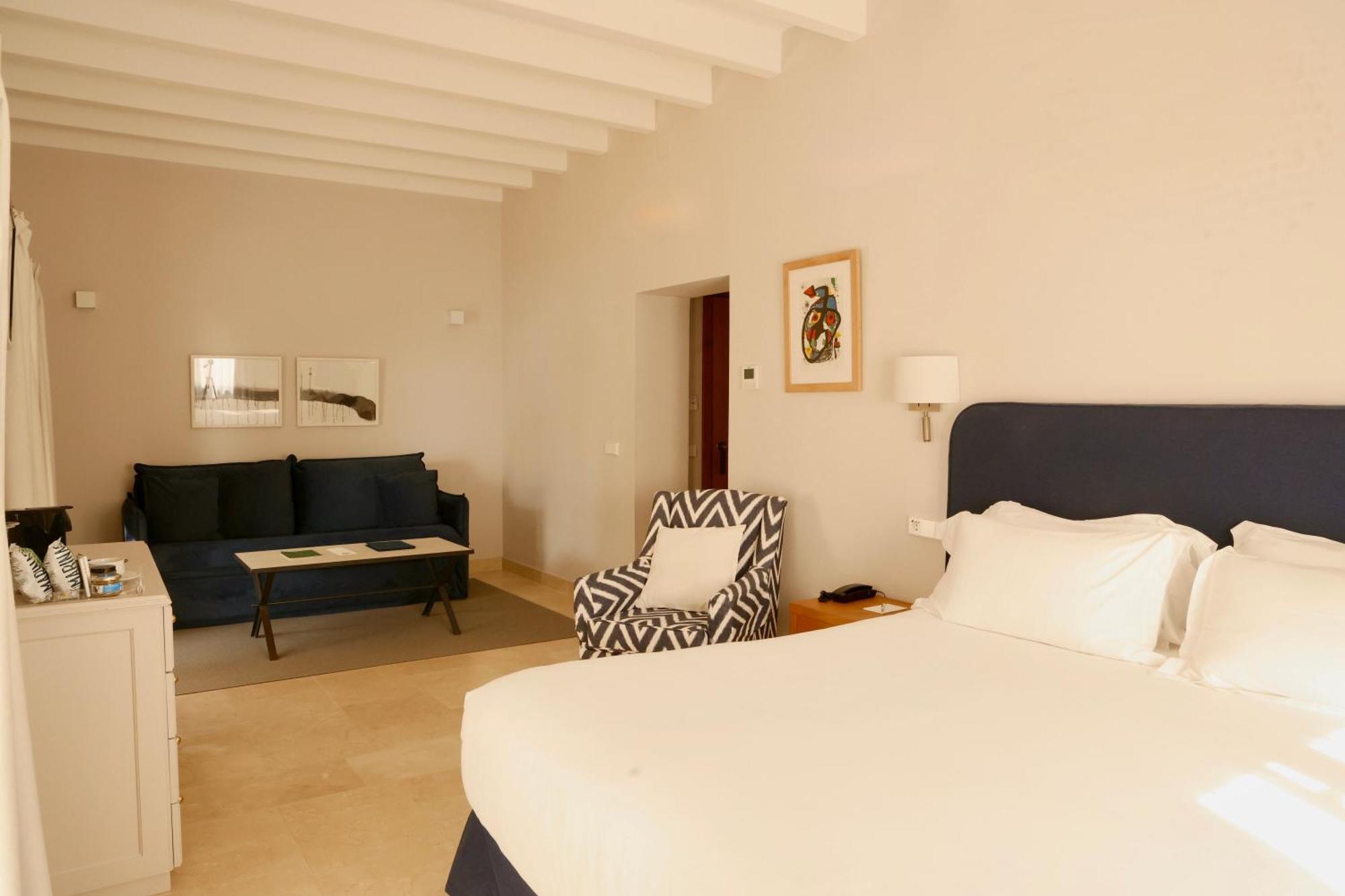 Superior Suite with Sea View,1746829730:JPEG
