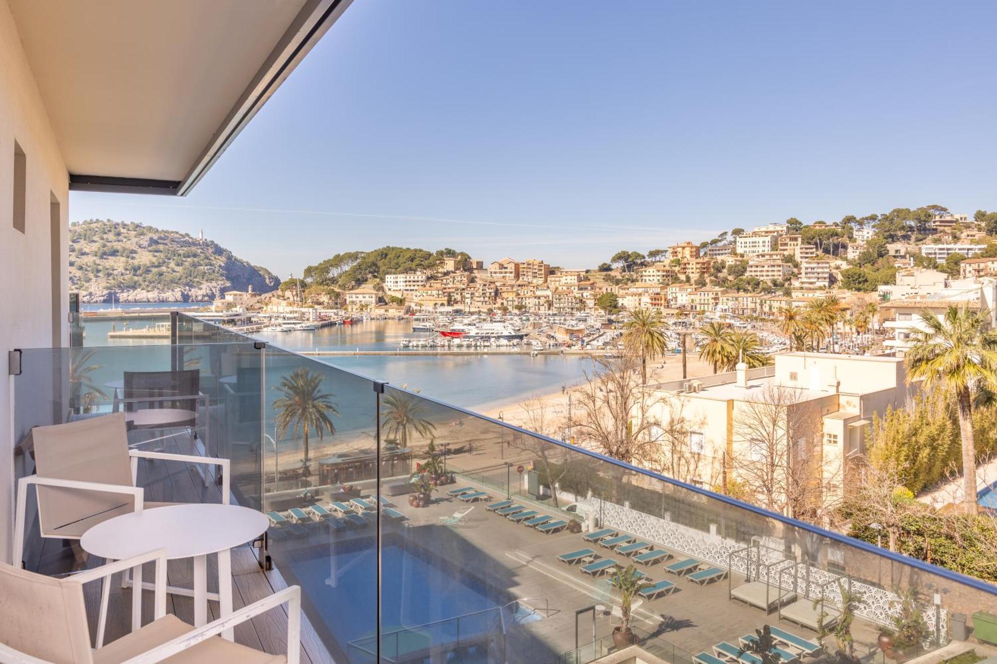 Twin Room Sea View