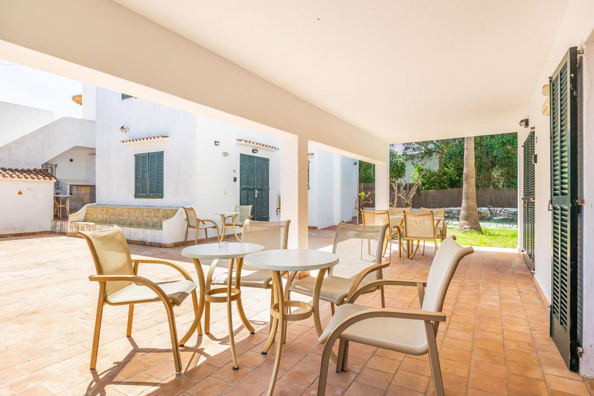 Apartment mit Terrasse