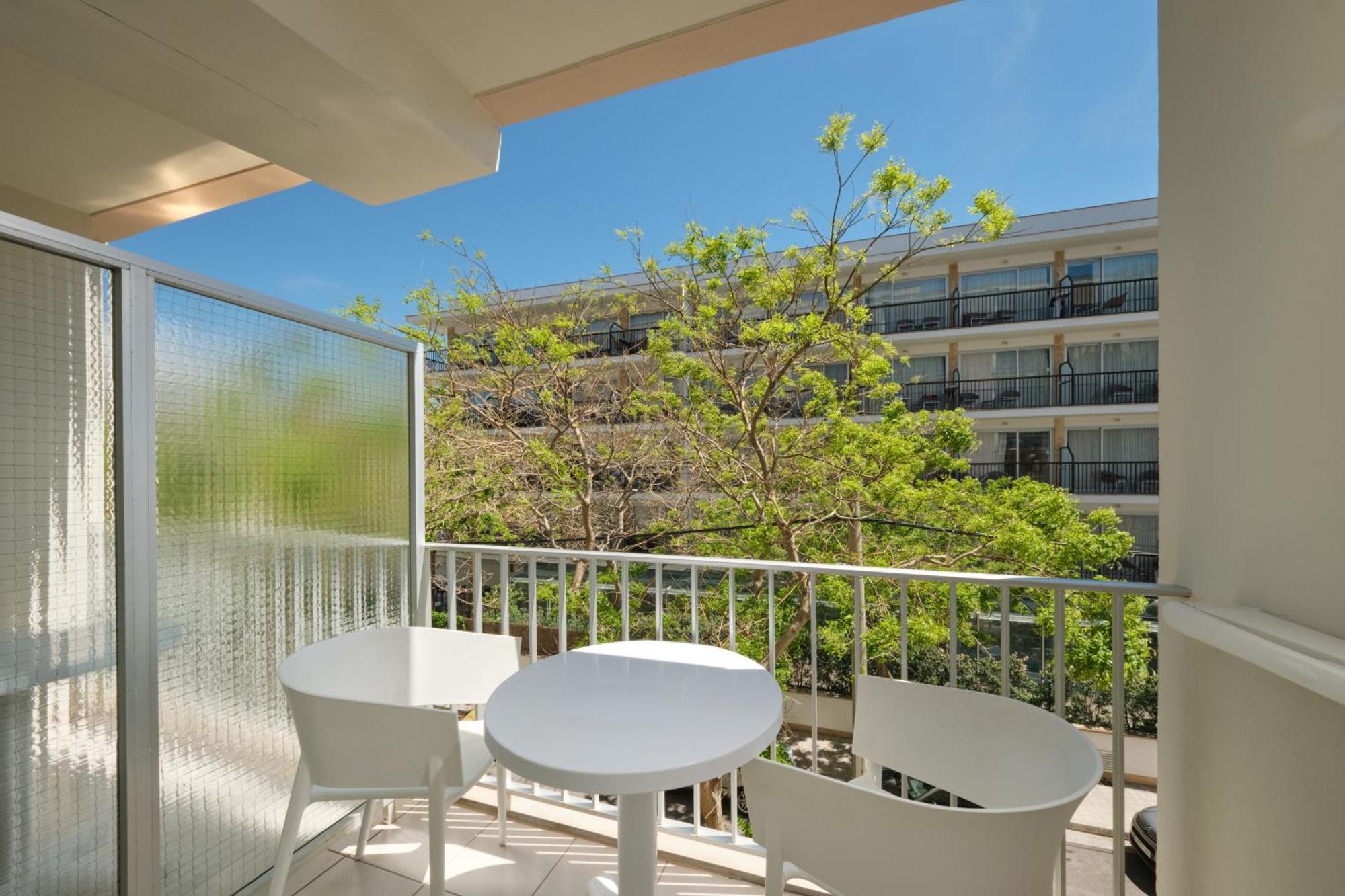 Double or Twin Room Balcony