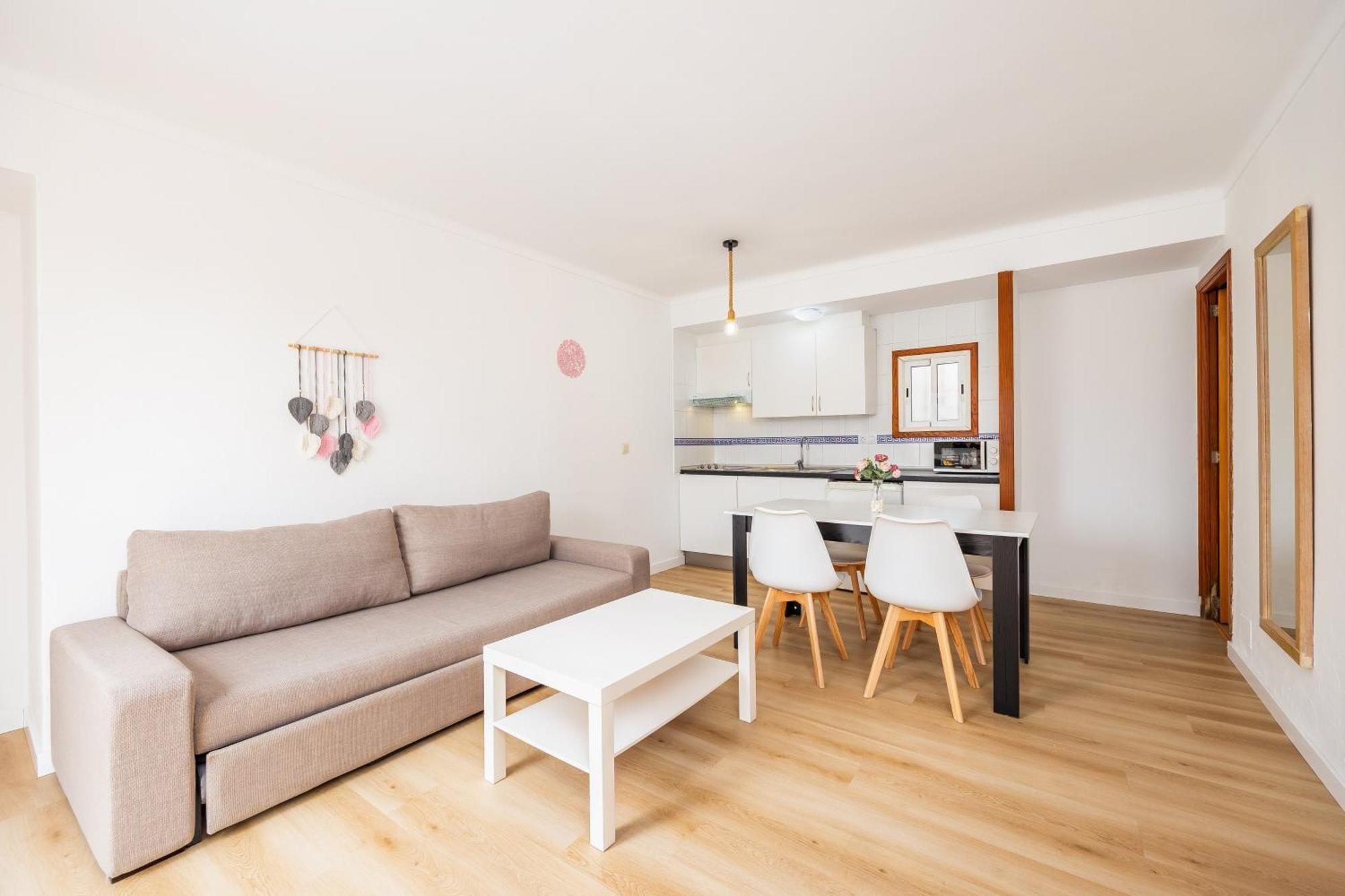 Apartamento con terraza