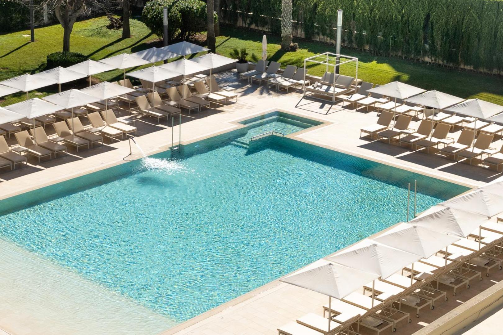 Single Room Pool View