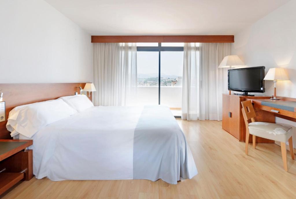 Standard Room,1774427949:JPEG
