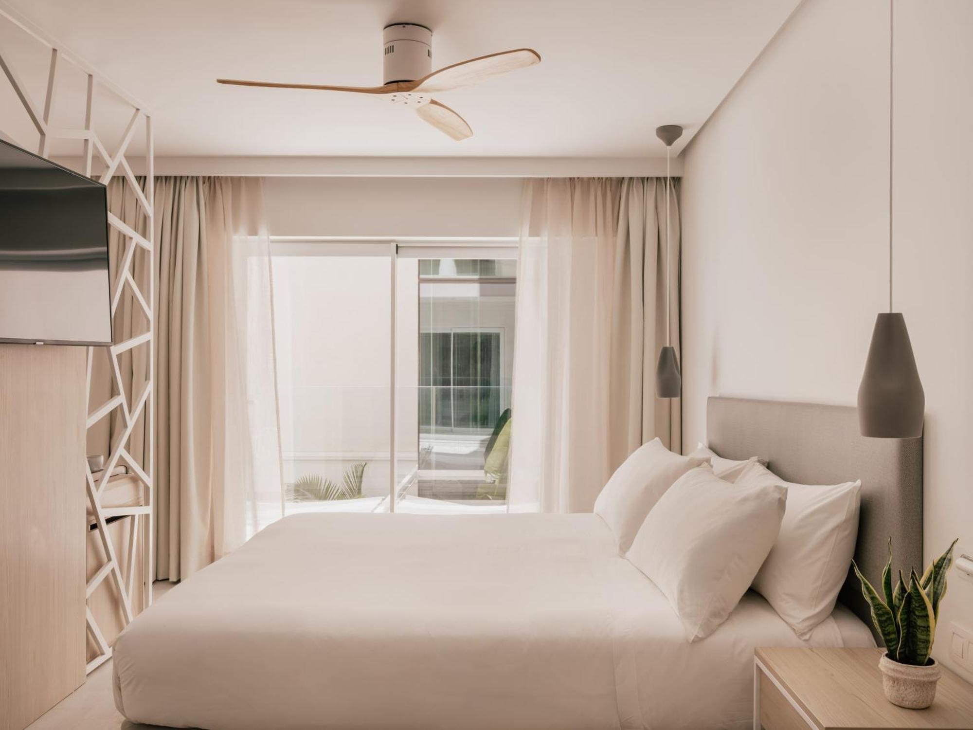 Junior Suite con vistas parciales al mar