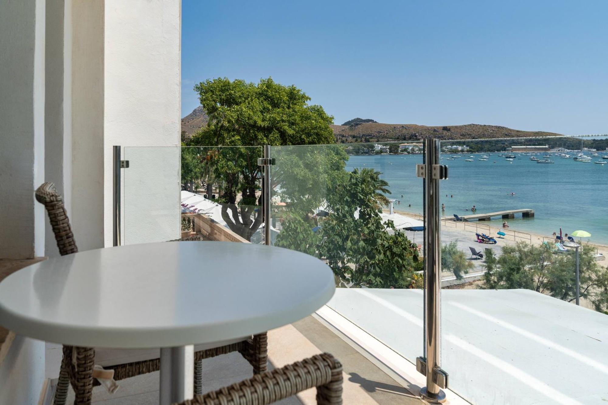 Twin Room Sea View Balcony
