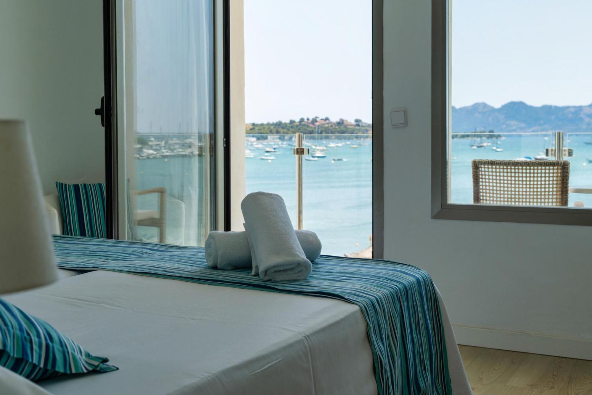 Twin Room Sea View Balcony