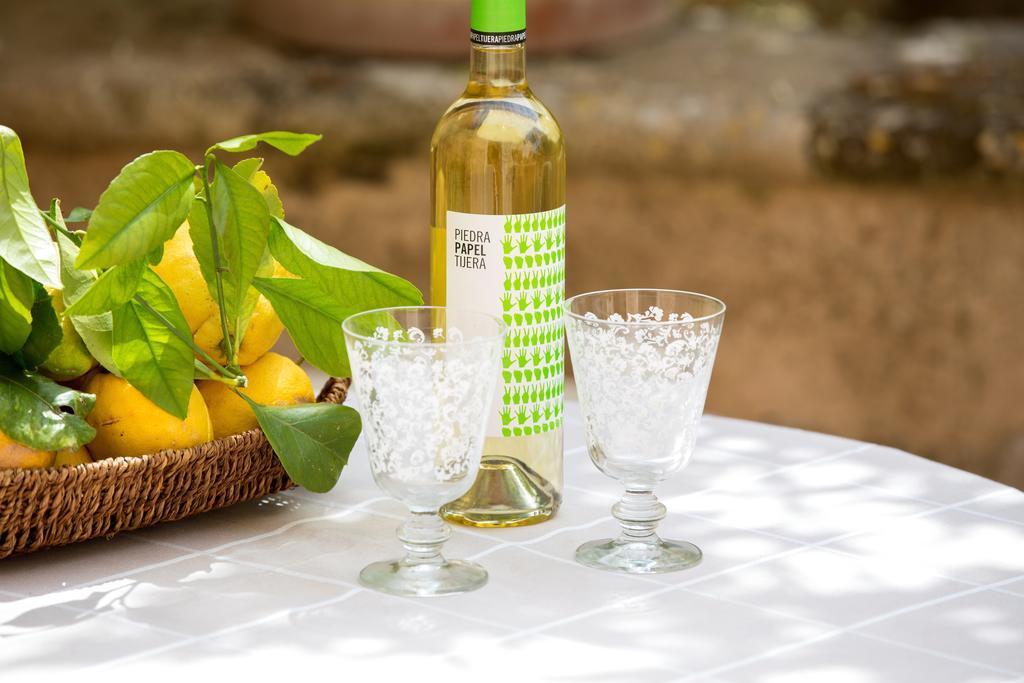 Apartment - Split Level,186878412:JPEG