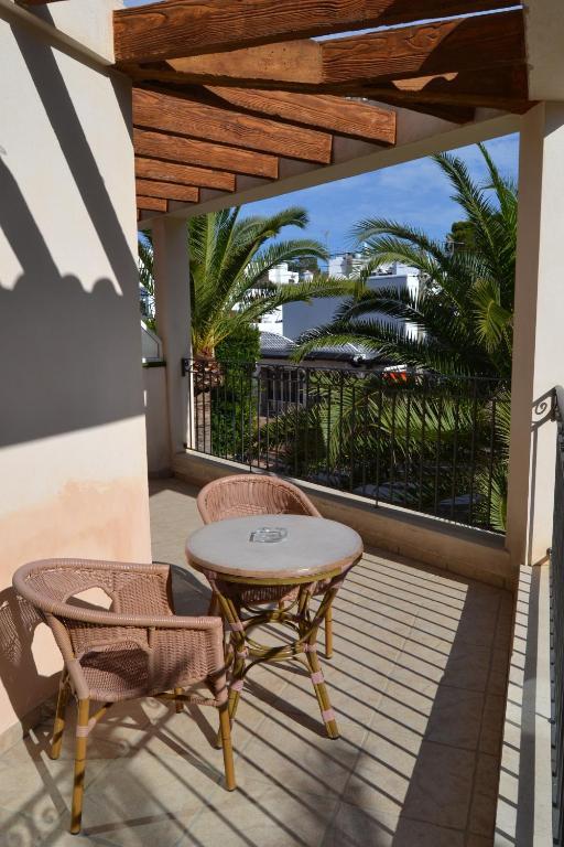 Double or Twin Room Balcony