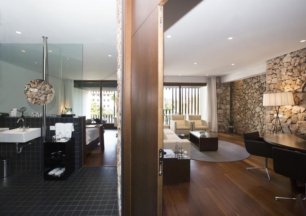 Suite with Terrace