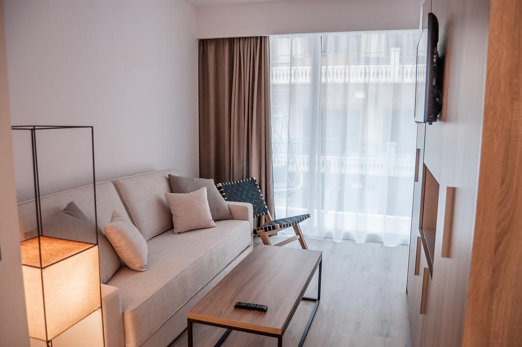 Junior Suite,253272049:JPEG