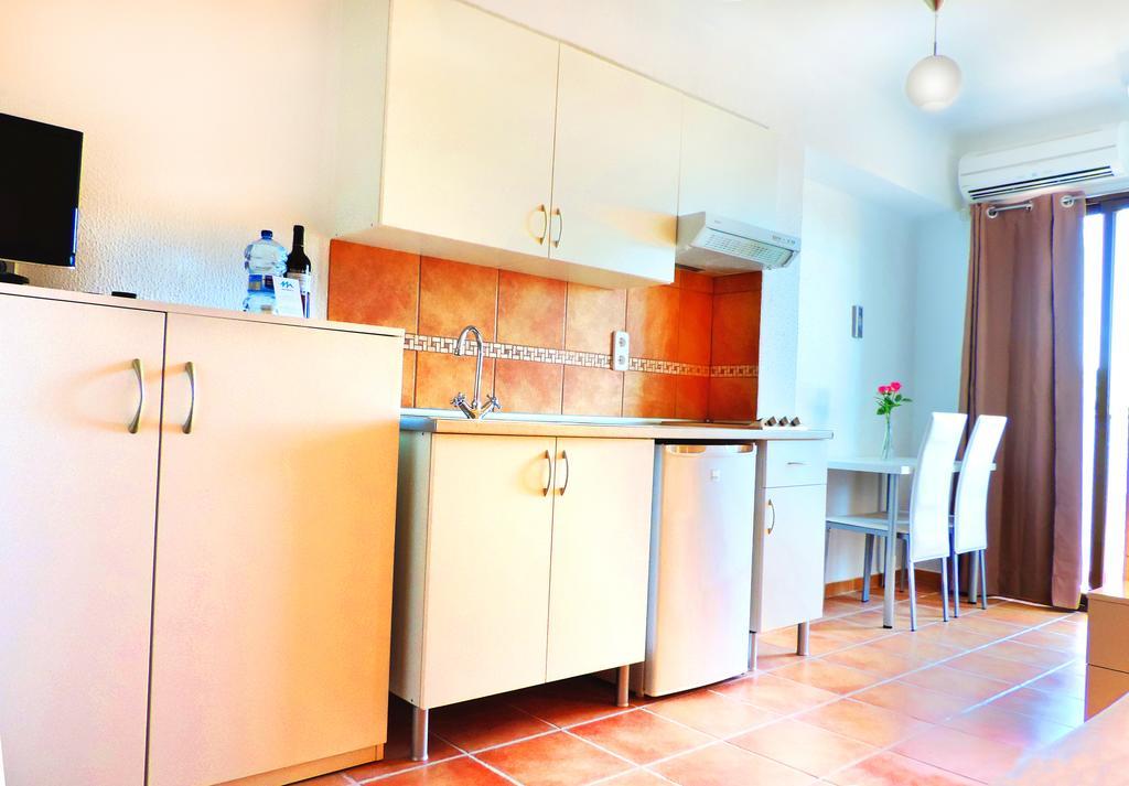 Estudio con cocina (2 adultos)