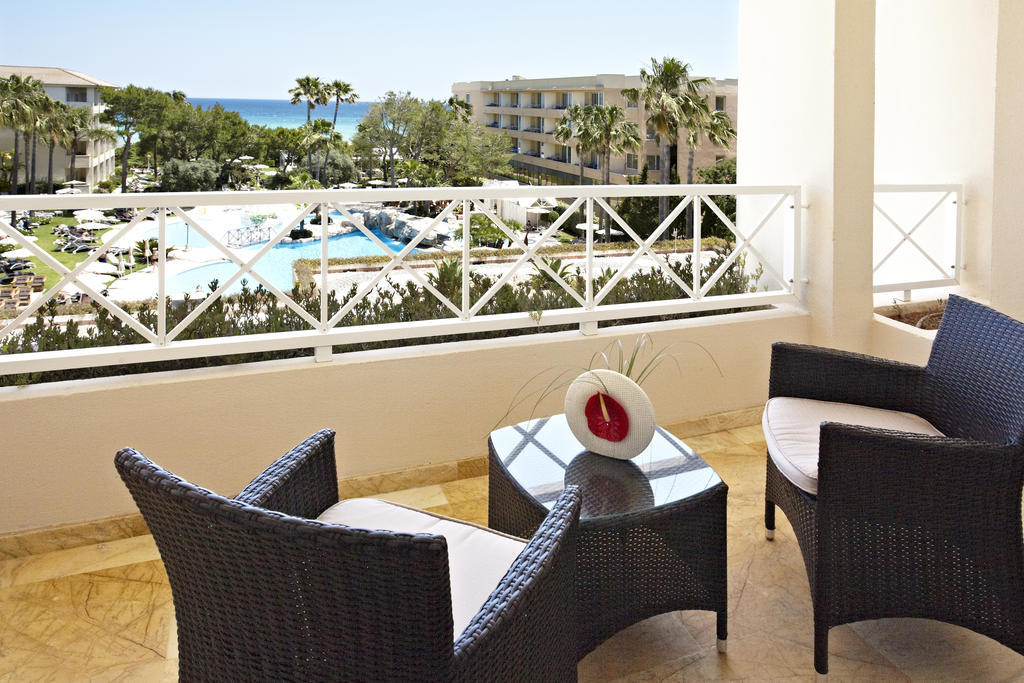 Suite Premium (2 adultos + 2 niños)