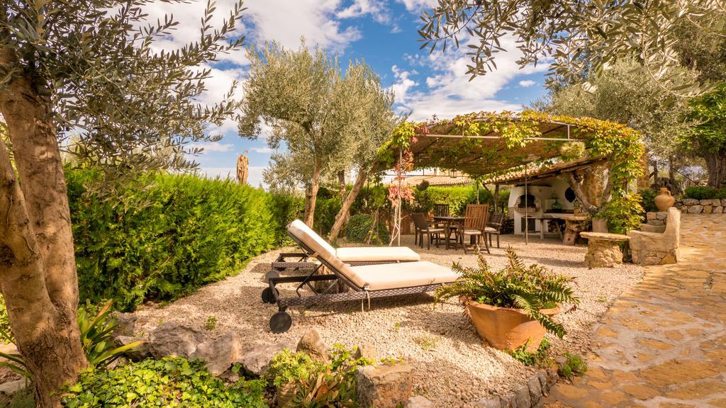 One-Bedroom Bungalow,322950616:JPEG