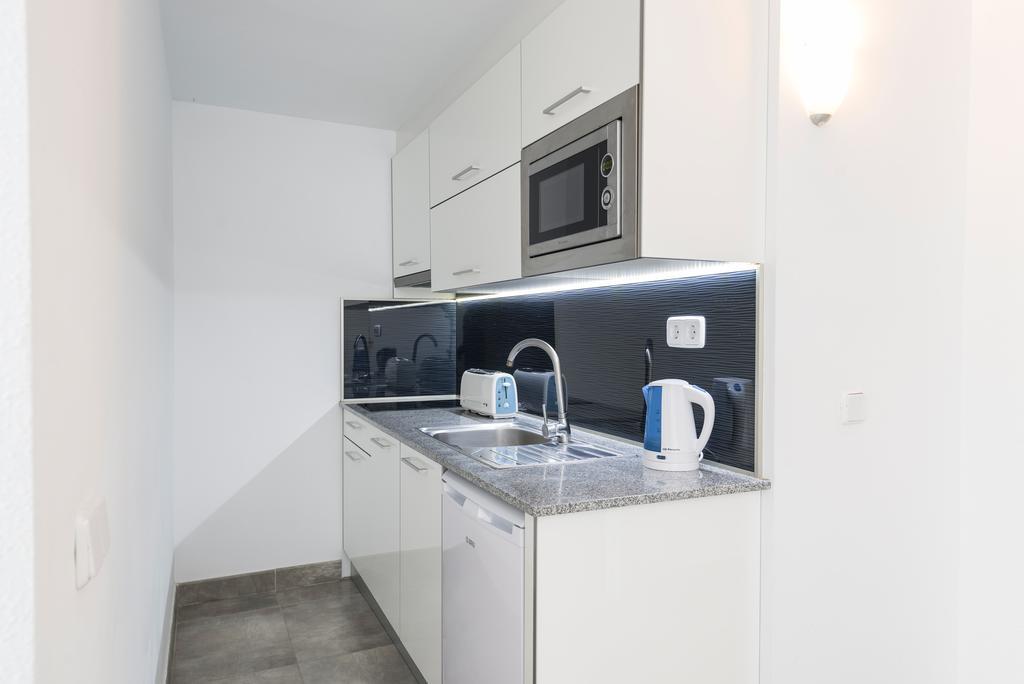 Apartment mit 1 Schlafzimmer und Poolblick