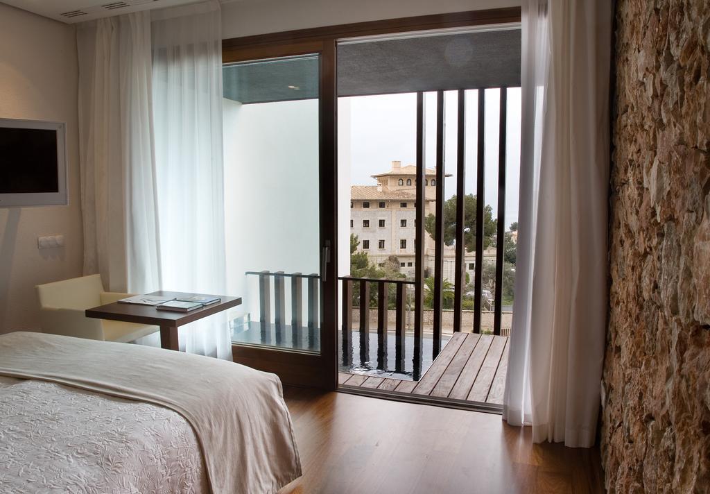 Dreamer Double Room with pool