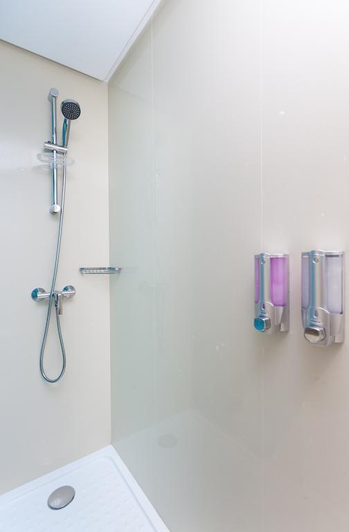 Chambre Double (1 Adulte + 2 Enfants)
