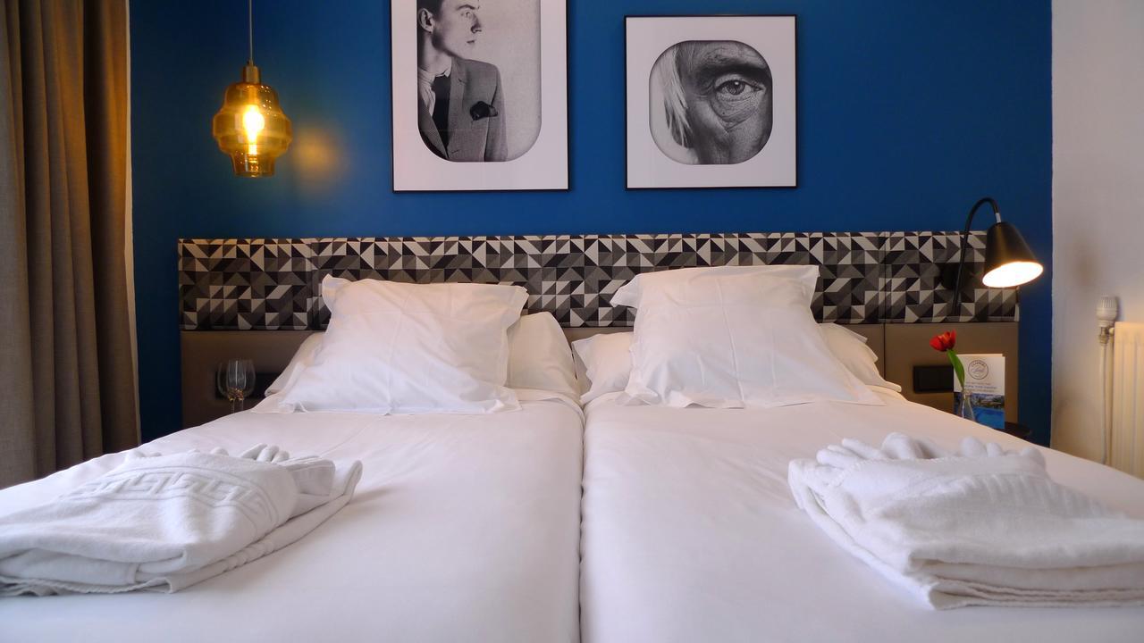 Chambre Lits Jumeaux avec Balcon - Vue sur Piscine