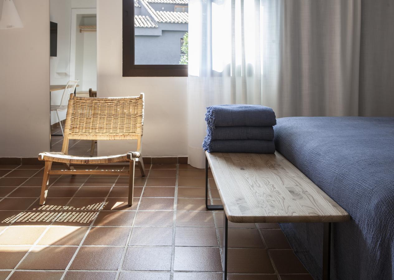 Doppelzimmer mit Balkon und Meerblick