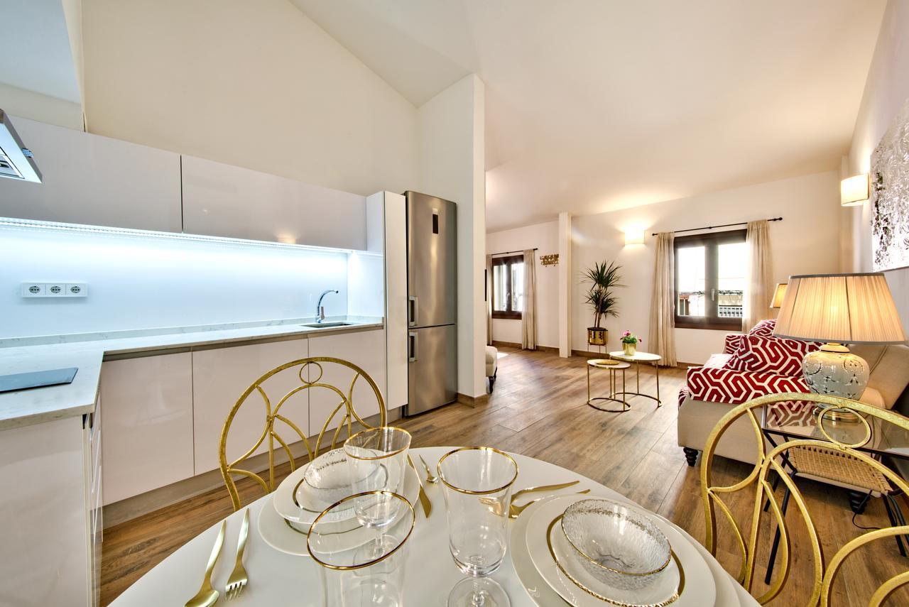 Superior Apartment,656169081:JPEG