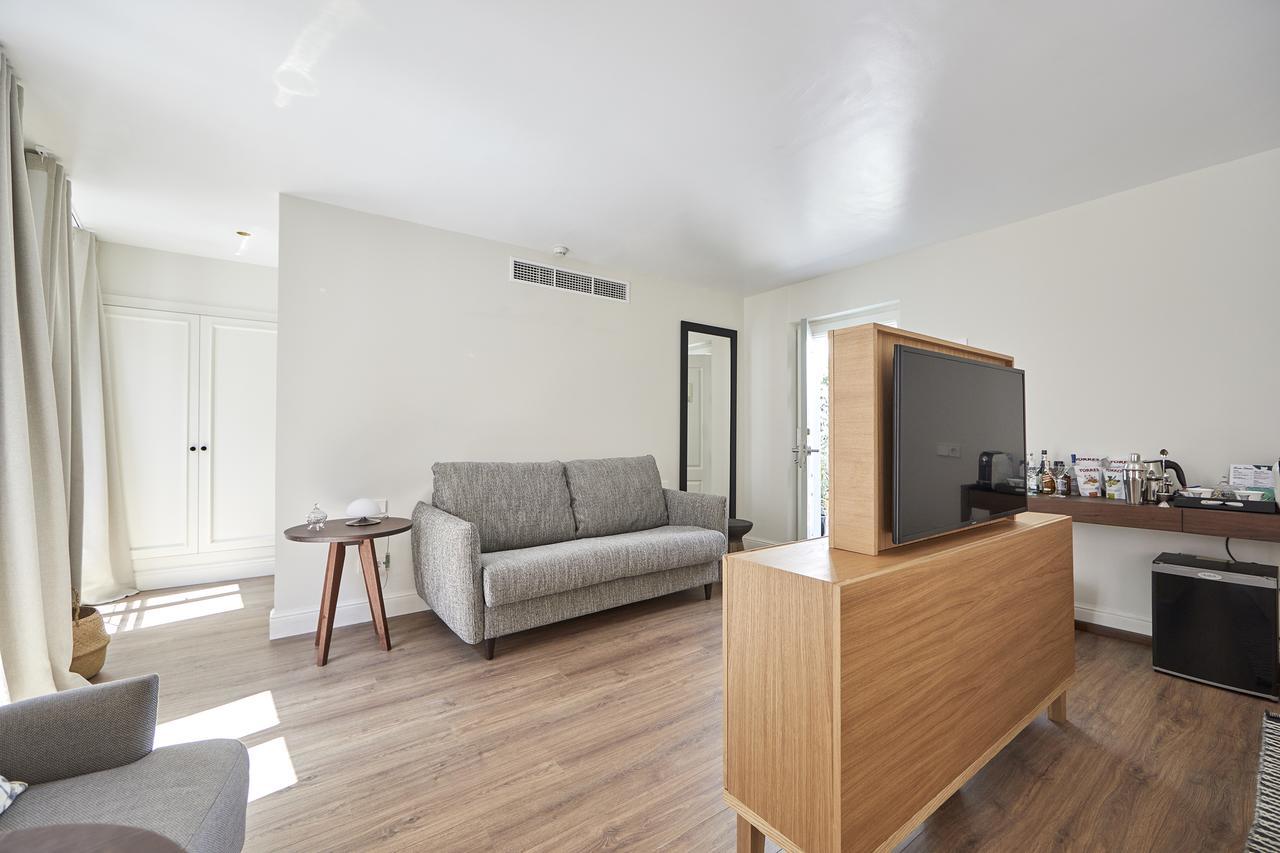 Deluxe Junior Suite