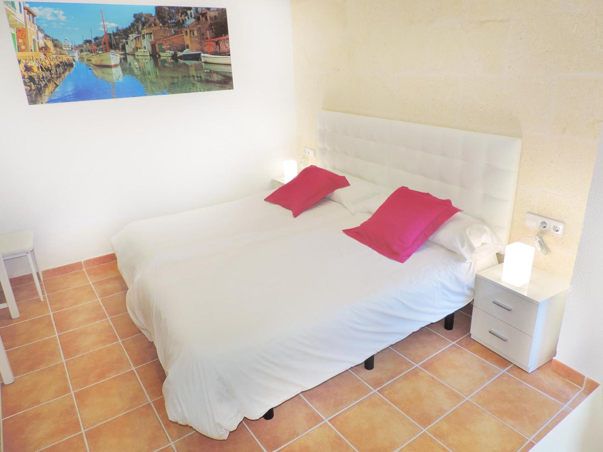 Economy Twin Studio without kitchen