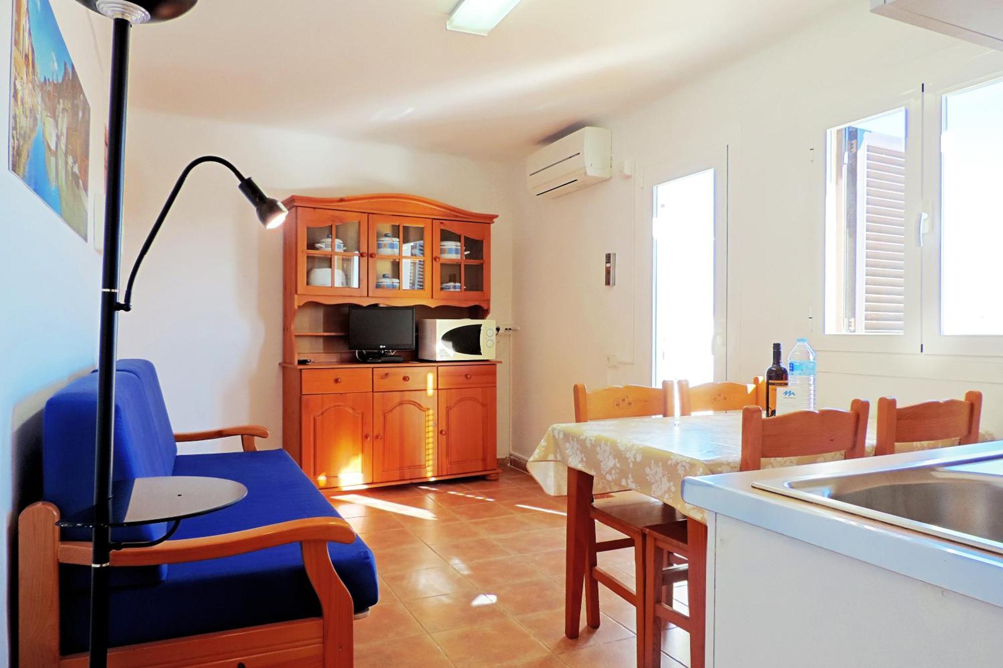 Attic Two-Bedroom Apartment Sea View Kitchen