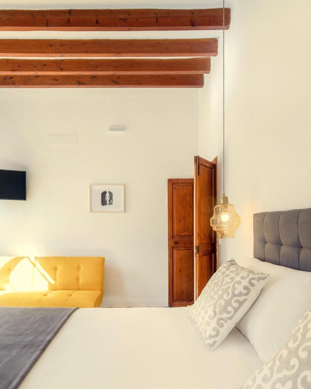 Double Room Private External Bathroom