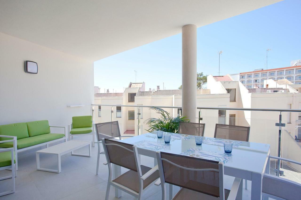Two-Bedroom Apartment,1549345081:JPEG